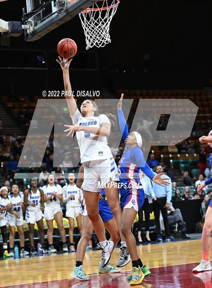 Thumbnail 2 in Cherry Creek vs. Grandview (CHSAA 5A Great 8) photogallery.