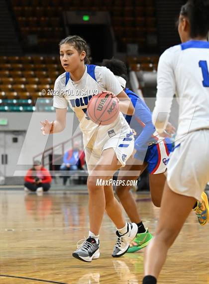 Thumbnail 2 in Cherry Creek vs. Grandview (CHSAA 5A Great 8) photogallery.