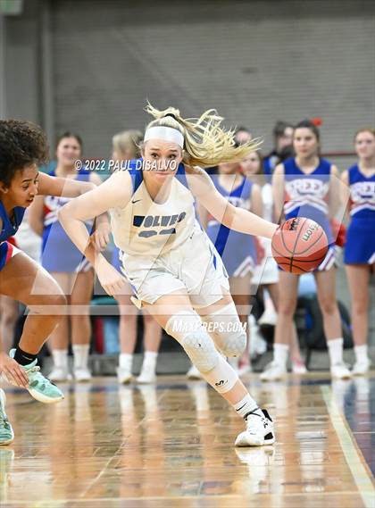 Thumbnail 3 in Cherry Creek vs. Grandview (CHSAA 5A Great 8) photogallery.
