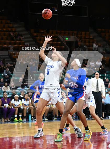 Thumbnail 2 in Cherry Creek vs. Grandview (CHSAA 5A Great 8) photogallery.