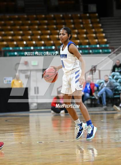 Thumbnail 1 in Cherry Creek vs. Grandview (CHSAA 5A Great 8) photogallery.