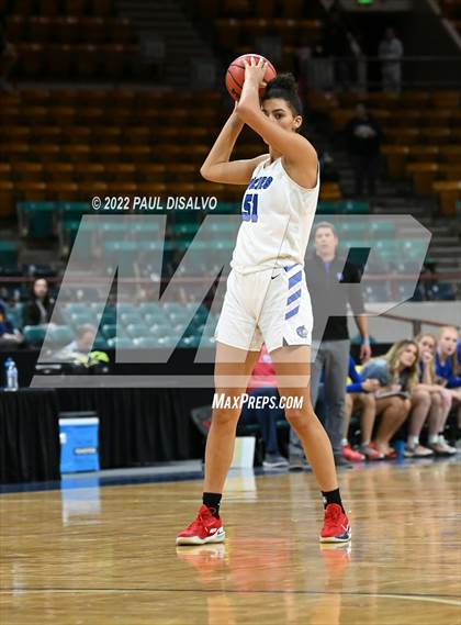 Thumbnail 2 in Cherry Creek vs. Grandview (CHSAA 5A Great 8) photogallery.