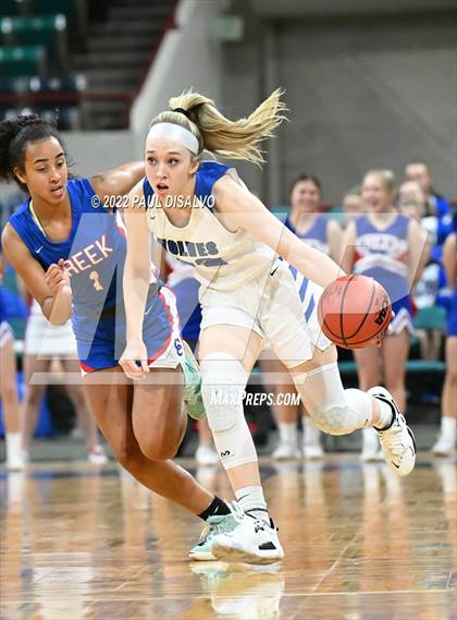 Thumbnail 3 in Cherry Creek vs. Grandview (CHSAA 5A Great 8) photogallery.