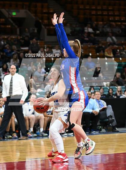 Thumbnail 2 in Cherry Creek vs. Grandview (CHSAA 5A Great 8) photogallery.