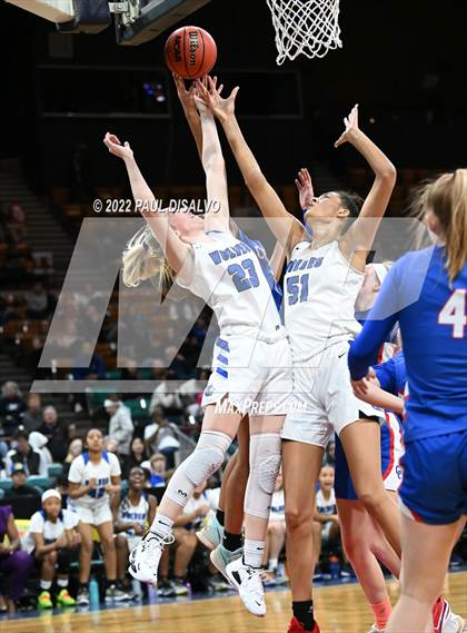 Thumbnail 2 in Cherry Creek vs. Grandview (CHSAA 5A Great 8) photogallery.