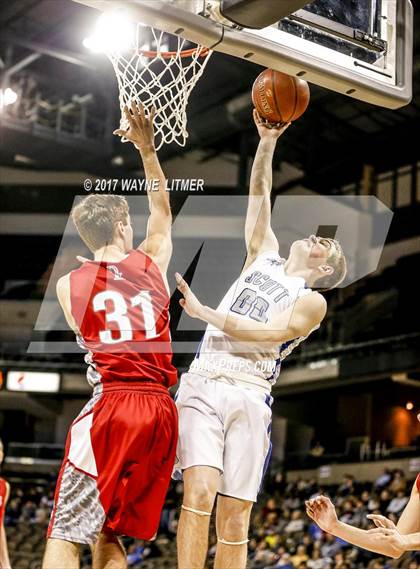 Thumbnail 2 in Scott vs Dixie photogallery.