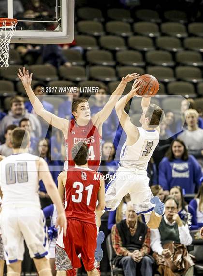 Thumbnail 1 in Scott vs Dixie photogallery.