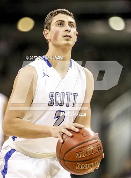 Thumbnail 3 in Scott vs Dixie photogallery.