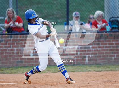 Thumbnail 3 in Milton @ Chattahoochee photogallery.