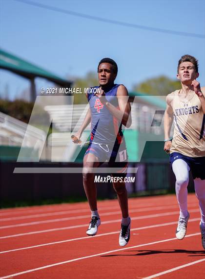Thumbnail 1 in Roswell Rotary Relays photogallery.