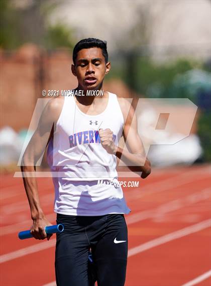 Thumbnail 3 in Roswell Rotary Relays photogallery.