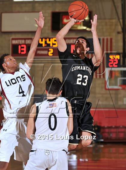 Thumbnail 2 in JSerra Catholic vs. Canyon (Nike Extravaganza) photogallery.