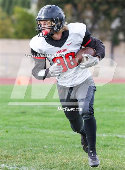 Thumbnail 2 in JV: Arroyo @ Newark Memorial photogallery.