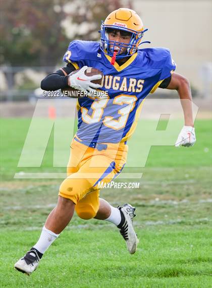Thumbnail 3 in JV: Arroyo @ Newark Memorial photogallery.