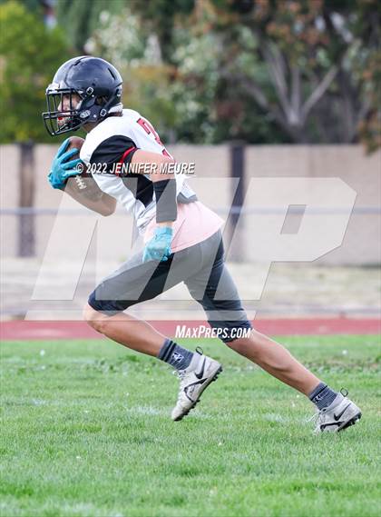 Thumbnail 2 in JV: Arroyo @ Newark Memorial photogallery.