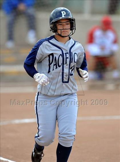 Thumbnail 1 in Pacifica vs. Los Alamitos (Michelle Carew Classic) photogallery.