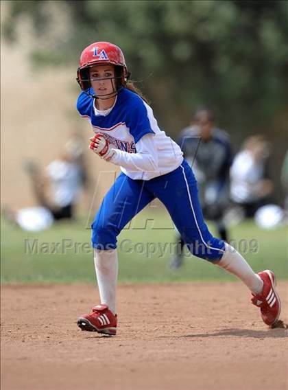 Thumbnail 3 in Pacifica vs. Los Alamitos (Michelle Carew Classic) photogallery.
