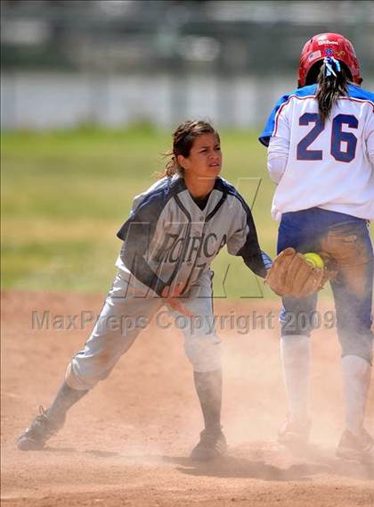 Thumbnail 2 in Pacifica vs. Los Alamitos (Michelle Carew Classic) photogallery.