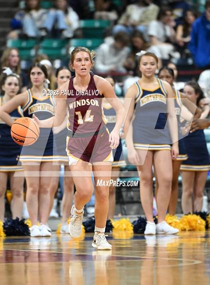Thumbnail 2 in Windsor vs. Northfield (CHSAA 5A Great 8) photogallery.
