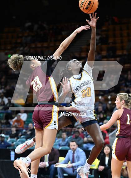 Thumbnail 3 in Windsor vs. Northfield (CHSAA 5A Great 8) photogallery.