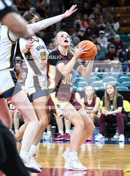 Thumbnail 3 in Windsor vs. Northfield (CHSAA 5A Great 8) photogallery.
