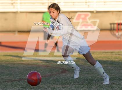 Thumbnail 3 in Red Mountain vs Maricopa (AIA 6A Round 1 Playoff) photogallery.