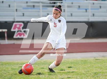 Thumbnail 3 in Red Mountain vs Maricopa (AIA 6A Round 1 Playoff) photogallery.
