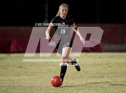 Thumbnail 2 in Red Mountain vs Maricopa (AIA 6A Round 1 Playoff) photogallery.