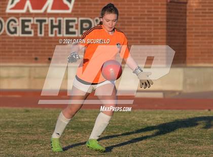 Thumbnail 1 in Red Mountain vs Maricopa (AIA 6A Round 1 Playoff) photogallery.