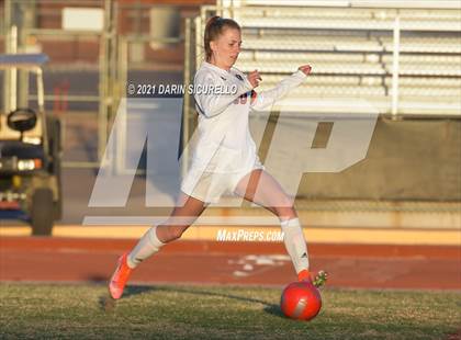 Thumbnail 1 in Red Mountain vs Maricopa (AIA 6A Round 1 Playoff) photogallery.