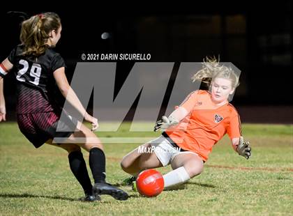 Thumbnail 1 in Red Mountain vs Maricopa (AIA 6A Round 1 Playoff) photogallery.