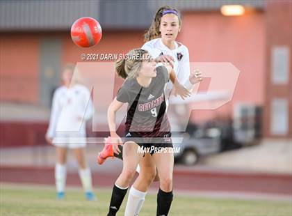 Thumbnail 3 in Red Mountain vs Maricopa (AIA 6A Round 1 Playoff) photogallery.