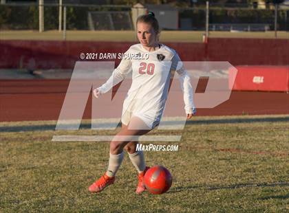 Thumbnail 3 in Red Mountain vs Maricopa (AIA 6A Round 1 Playoff) photogallery.