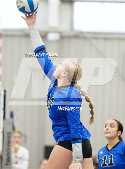 Thumbnail 2 in Frankenmuth vs. Lakeland (Beast of the East) photogallery.