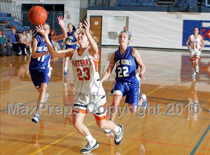 Thumbnail 1 in Pana vs. Bismarck-Henning (Kessler's Sports - Riverton Shootout) photogallery.