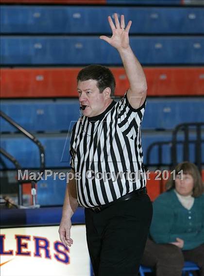 Thumbnail 1 in Pana vs. Bismarck-Henning (Kessler's Sports - Riverton Shootout) photogallery.