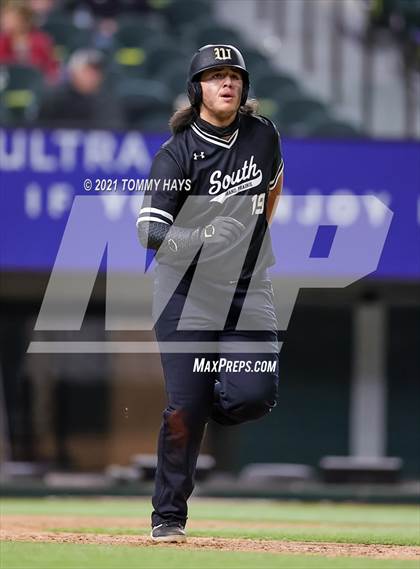 Thumbnail 3 in Prosper vs South Grand Prairie (Dragon Classic) photogallery.