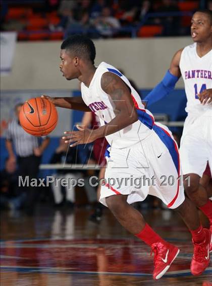 Thumbnail 1 in Duncanville vs. Ballard (Marshall County Hoopfest) photogallery.