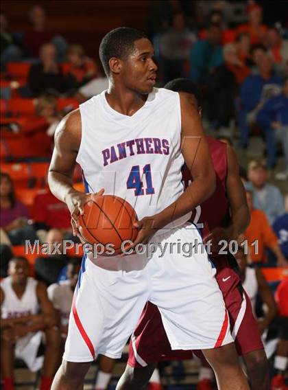 Thumbnail 1 in Duncanville vs. Ballard (Marshall County Hoopfest) photogallery.