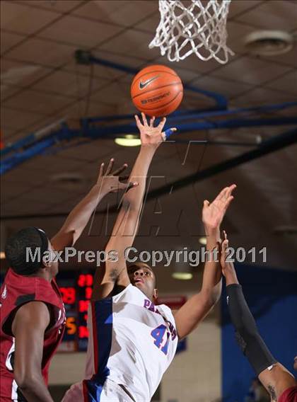 Thumbnail 1 in Duncanville vs. Ballard (Marshall County Hoopfest) photogallery.