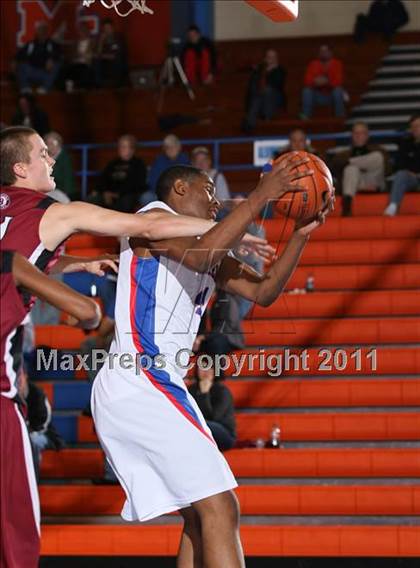 Thumbnail 3 in Duncanville vs. Ballard (Marshall County Hoopfest) photogallery.