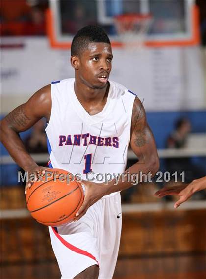 Thumbnail 3 in Duncanville vs. Ballard (Marshall County Hoopfest) photogallery.