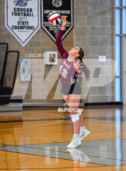 Thumbnail 1 in College Station vs Magnolia West photogallery.