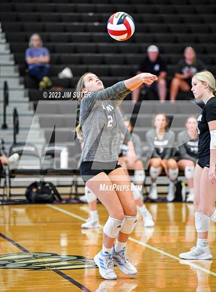 Thumbnail 1 in College Station vs Magnolia West photogallery.