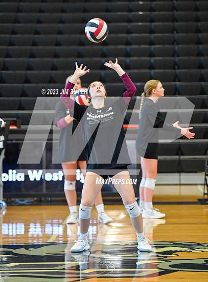 Thumbnail 2 in College Station vs Magnolia West photogallery.