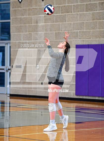 Thumbnail 2 in College Station vs Magnolia West photogallery.
