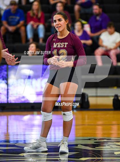 Thumbnail 1 in College Station vs Magnolia West photogallery.