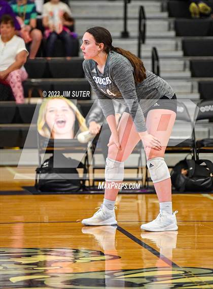 Thumbnail 2 in College Station vs Magnolia West photogallery.