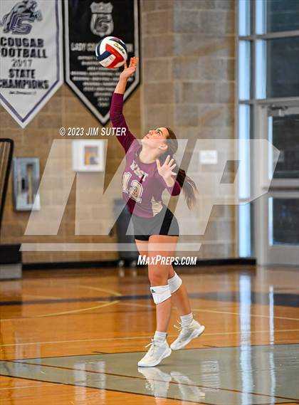 Thumbnail 2 in College Station vs Magnolia West photogallery.