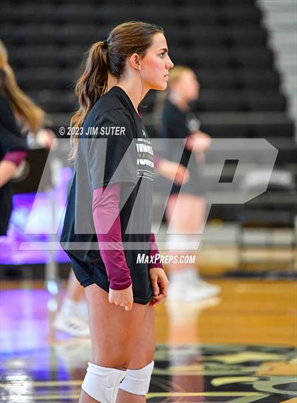 Thumbnail 2 in College Station vs Magnolia West photogallery.